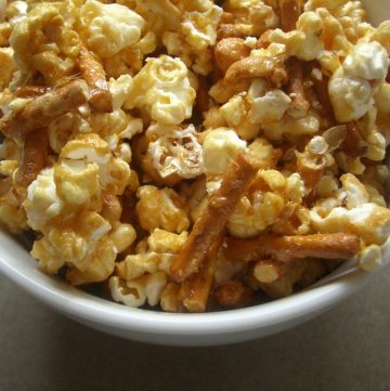 diy crunch n munch with microwave popcorn