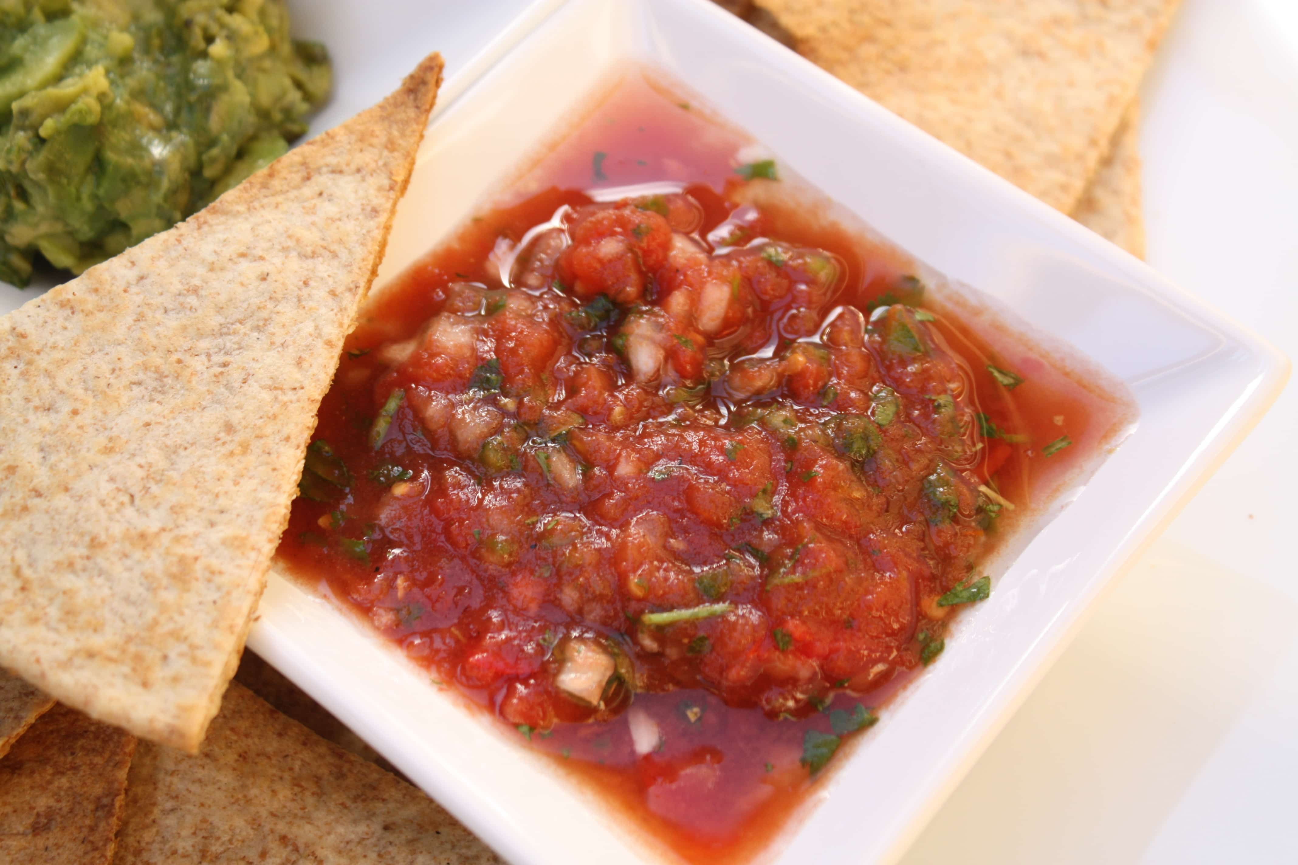 Sweet &amp; Spicy Salsa with Homemade Whole Wheat Chips | Lauren&amp;#39;s Latest