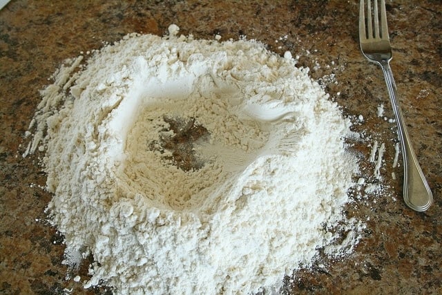 flour with well in the center