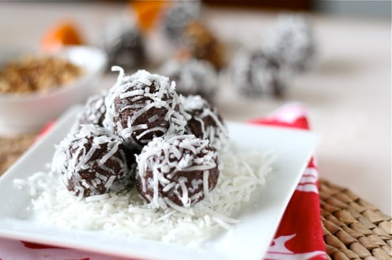 energy balls with coconut