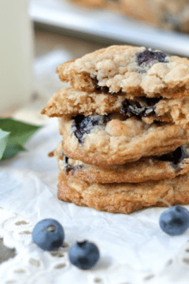 blueberry white chocolate chunk oatmeal cookies