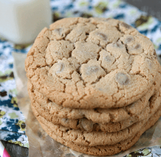 Mrs. Fields Chocolate Chip Cookie Recipe (Copycat) - Lauren's Latest