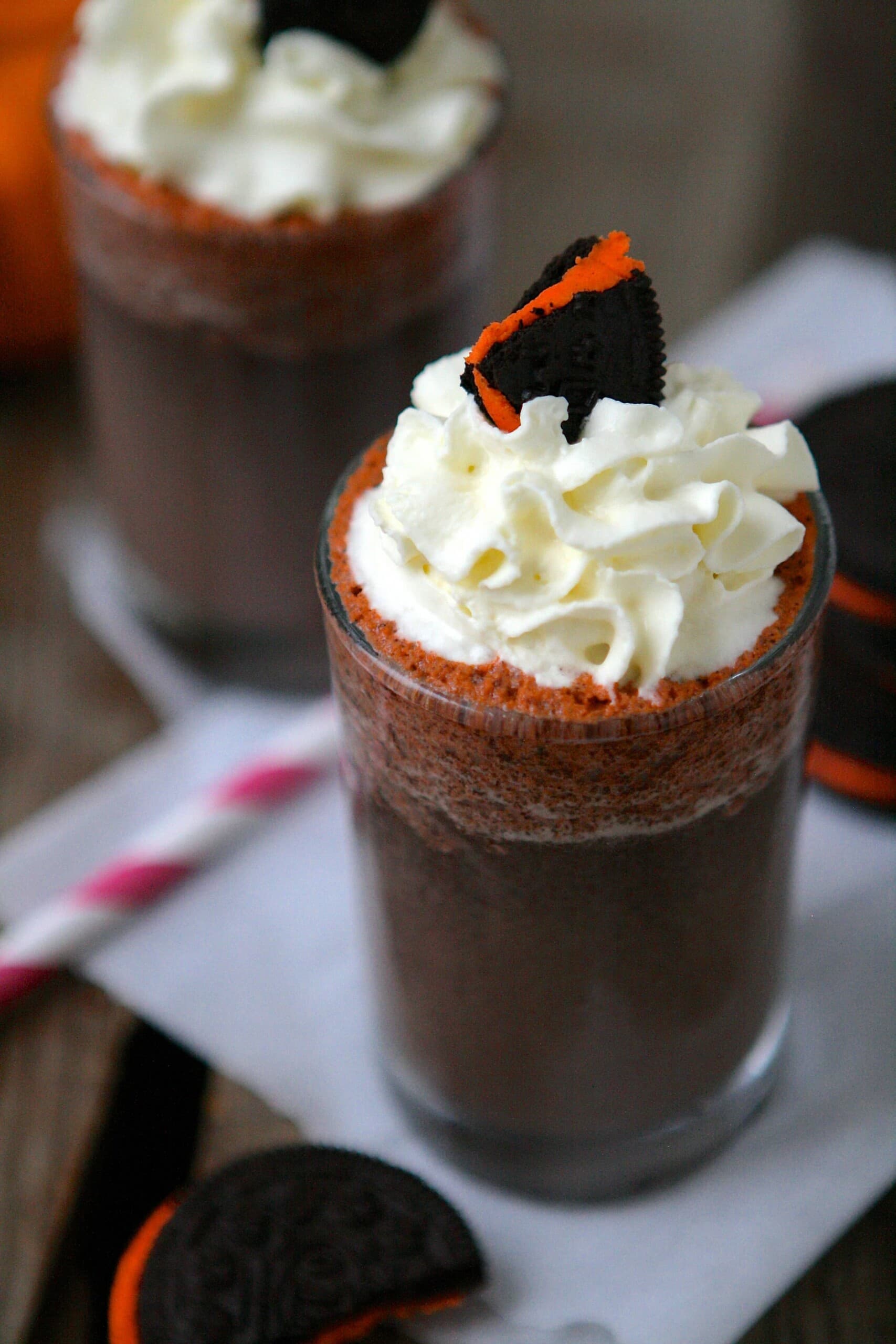 Halloween Oreo Frozen Hot Chocolate - Lauren's Latest