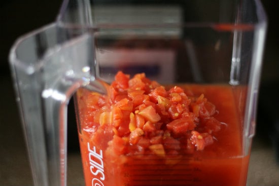 tomatoes in a blender
