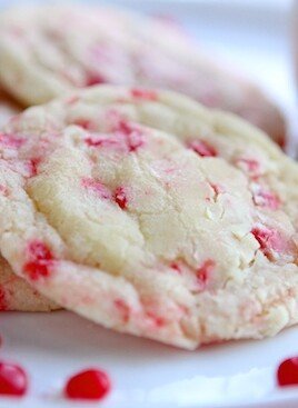red hots crinkle cookies