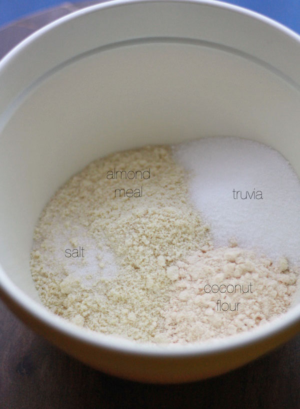 dry ingredients for the crust in a bowl