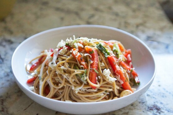 Sesame Noodle Salad Recipe - Lauren's Latest