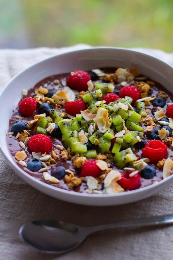 BEST Homemade Acai Bowl (Easier Than You Think!) – A Couple Cooks