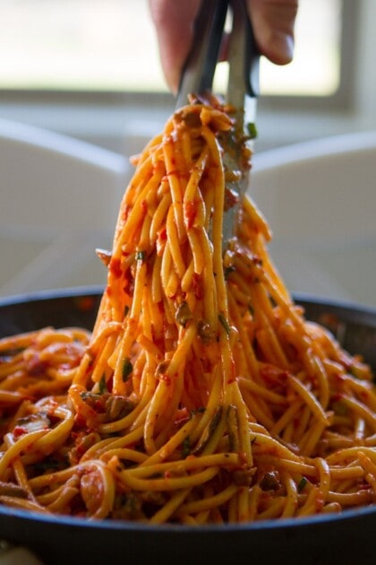 Roasted Red Pepper Italian Sausage Pasta - Lauren's Latest