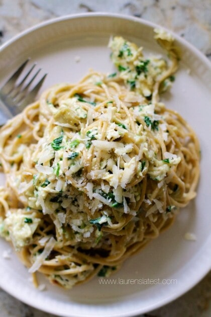 Garlic Chicken & Kale Spaghetti - Lauren's Latest