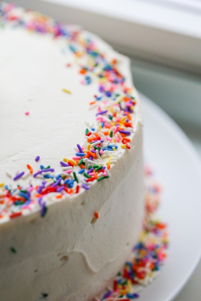 sprinkles on ice cream cake