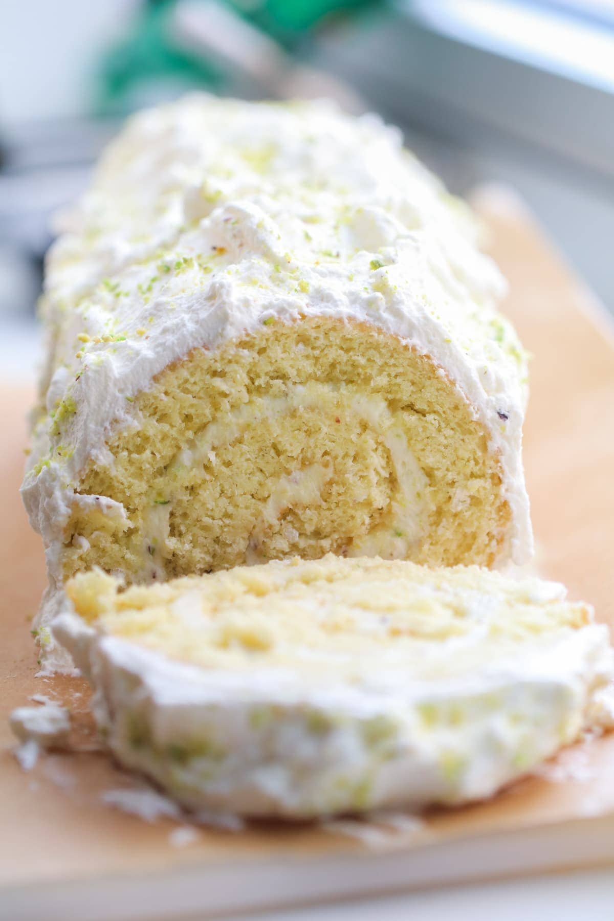 Lemon Swiss Roll Cake