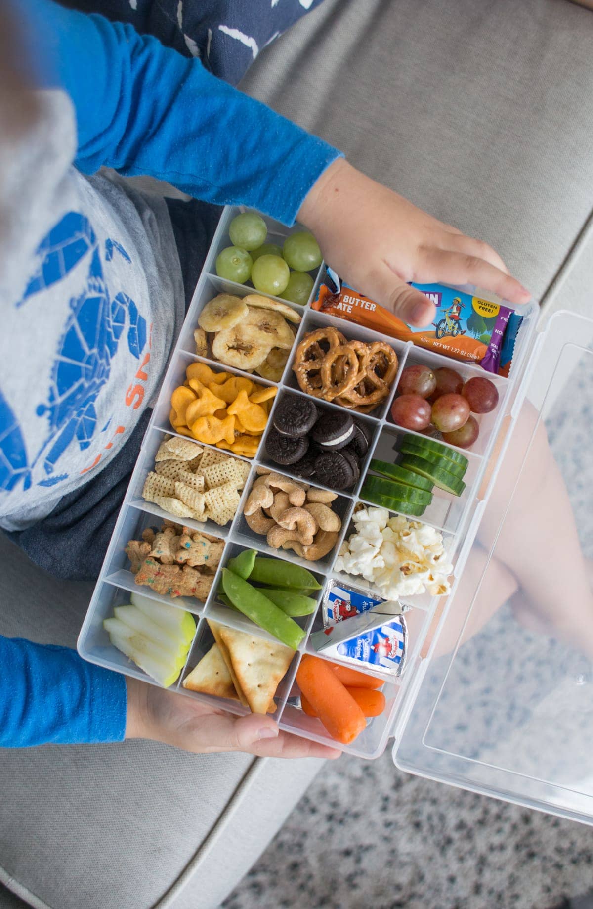 stylish snacks box for kids
