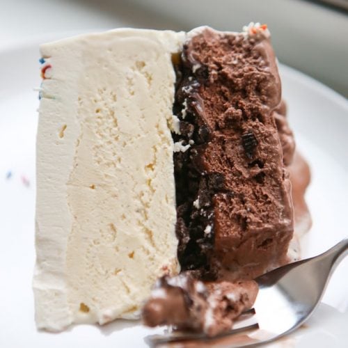 https://laurenslatest.com/wp-content/uploads/2018/09/Homemade-Ice-Cream-Crunch-Cake-1-500x500.jpg