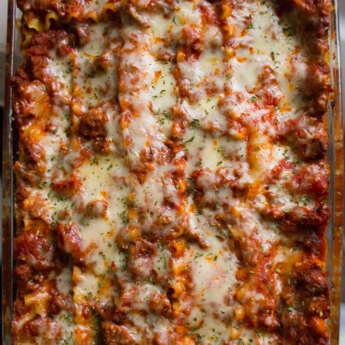 https://laurenslatest.com/wp-content/uploads/2018/11/Best-Lasagna-Recipe-2-500x500.jpg