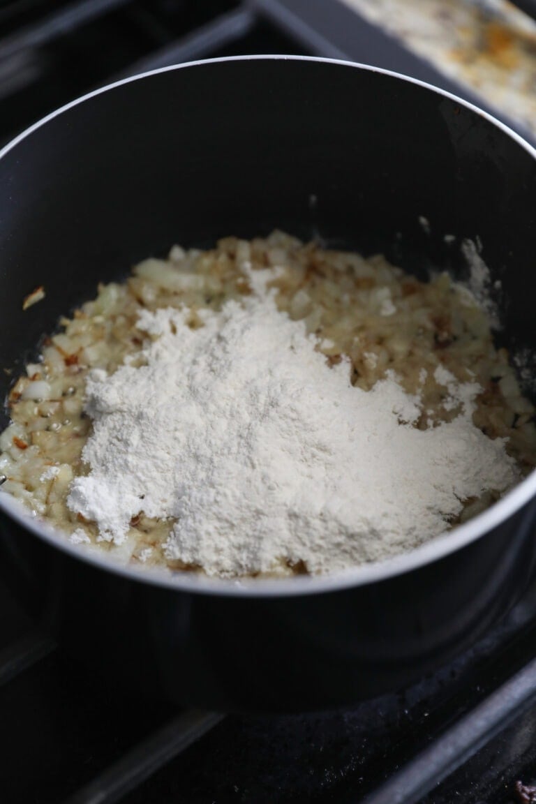 flour sprinkled on onions