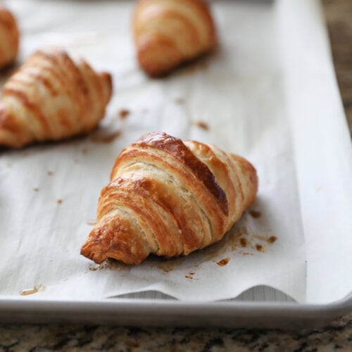 https://laurenslatest.com/wp-content/uploads/2020/11/Homemade-Croissants-Recipe-04-copy-500x500.jpg