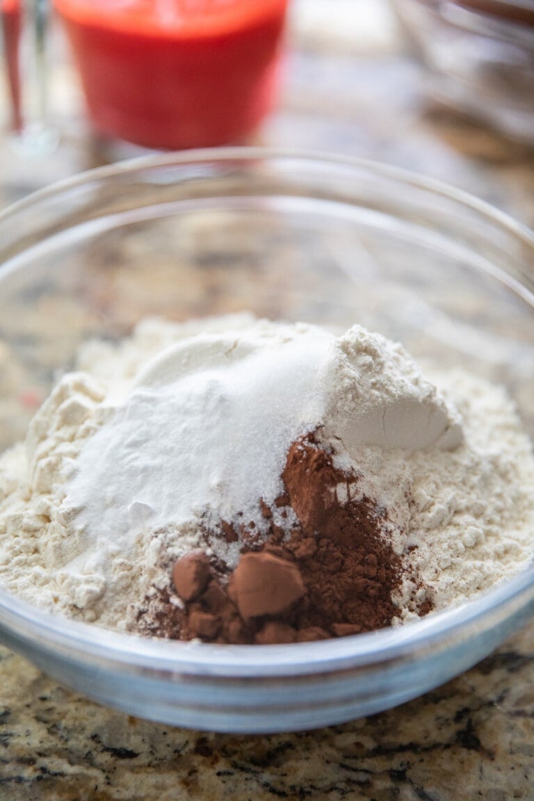 dry ingredients in glass bowl