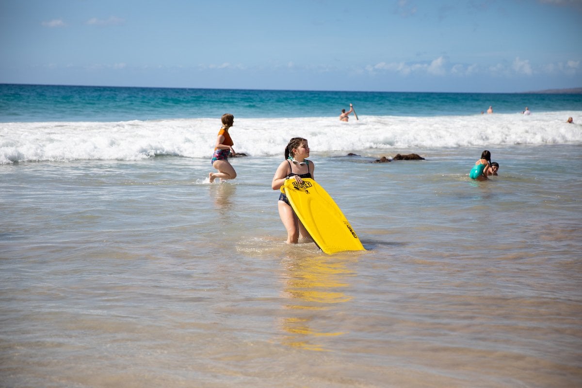 girl with boogie board