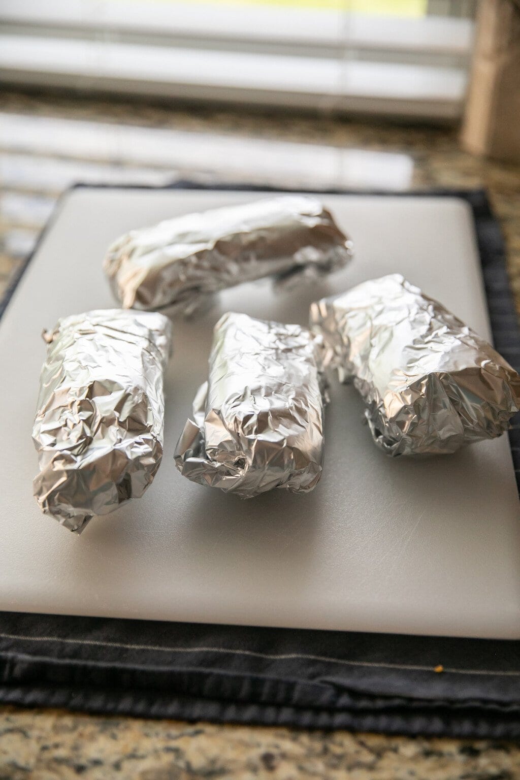 Homemade Breakfast Burritos (Freezer Friendly!) - Lauren's Latest