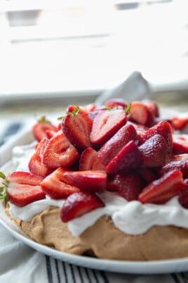 strawberries and cream Pavlova