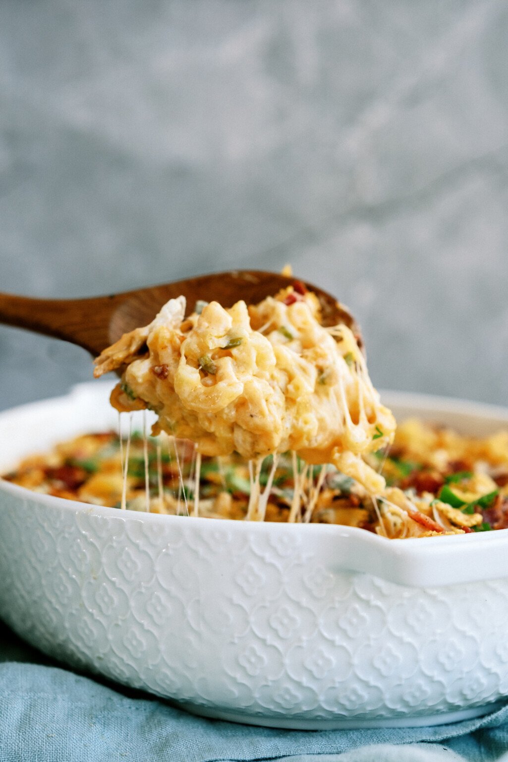 Buffalo Chicken Macaroni And Cheese Recipe - Lauren's Latest