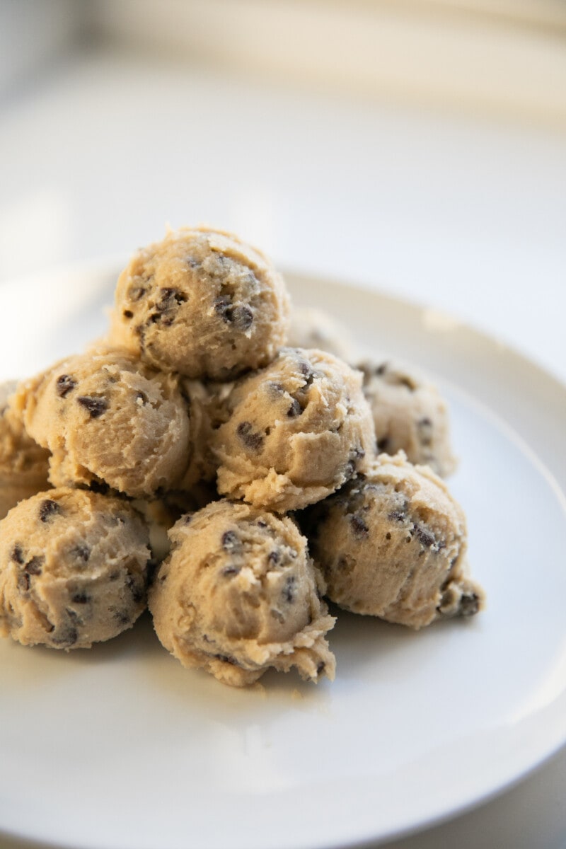 Edible Cookie Dough {egg free!} - Lauren's Latest