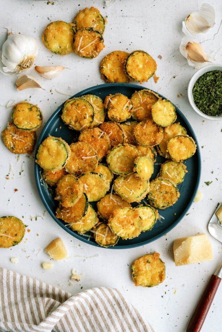 Easy Crispy Fried Zucchini - Lauren's Latest