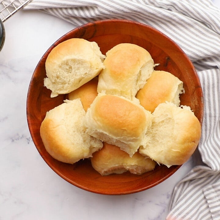 Dinner Rolls - Lauren's Latest