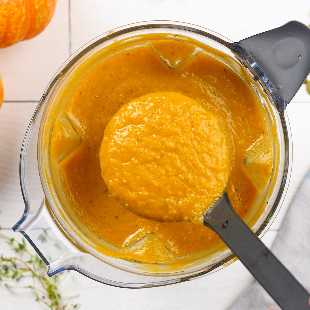 blended pumpkin soup ingredients