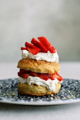 strawberry-shortcake on plate