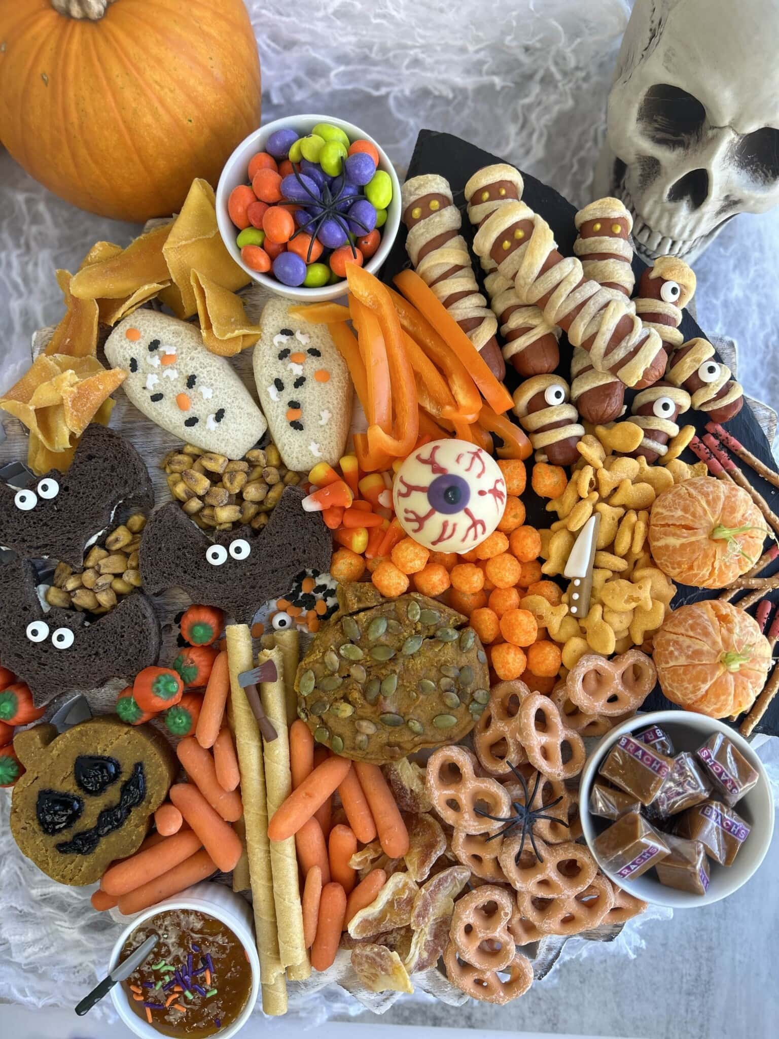 Halloween Snack Board Ideas (CharBOOterie!) Lauren's Latest