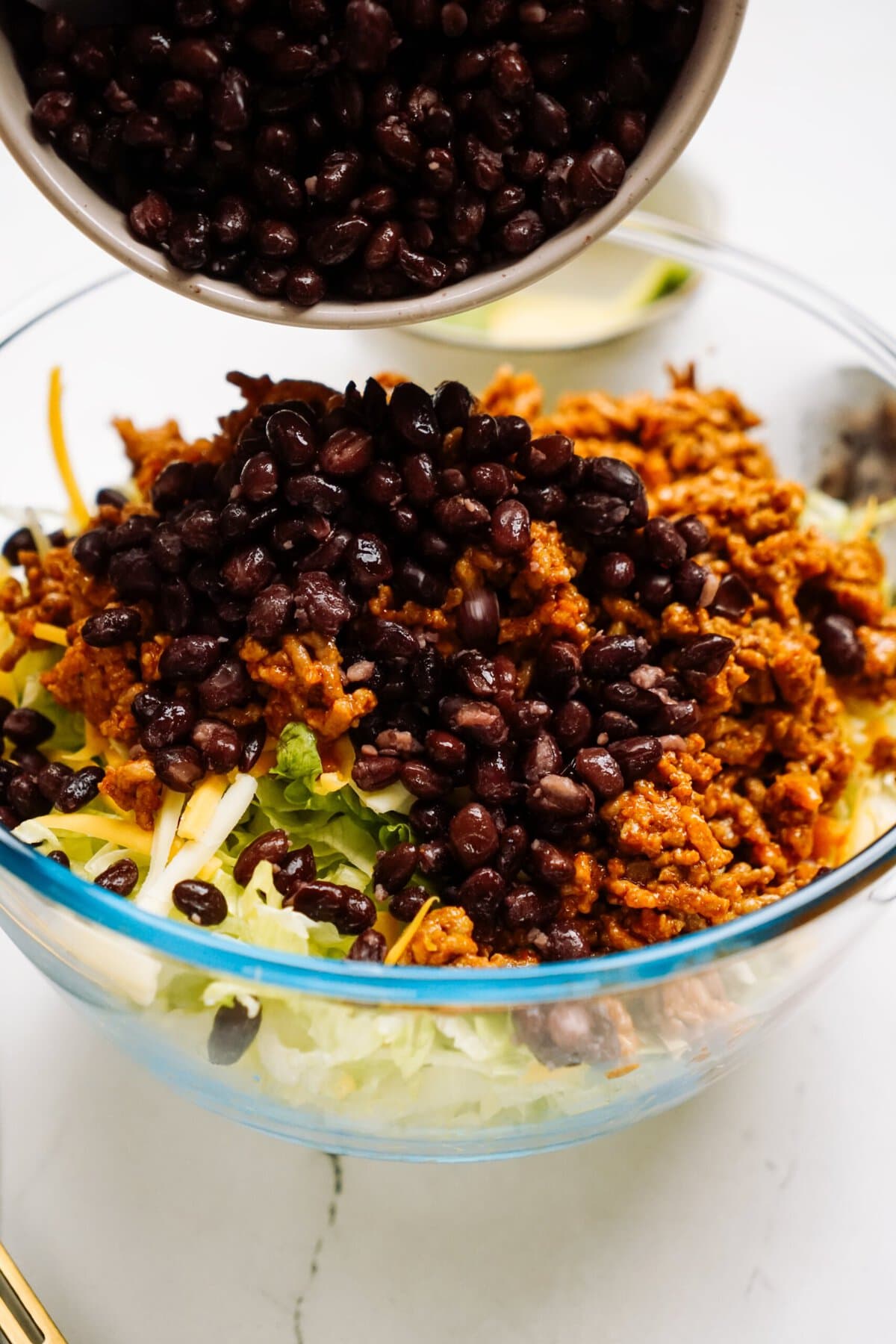 black beans added to taco salad ingredients 