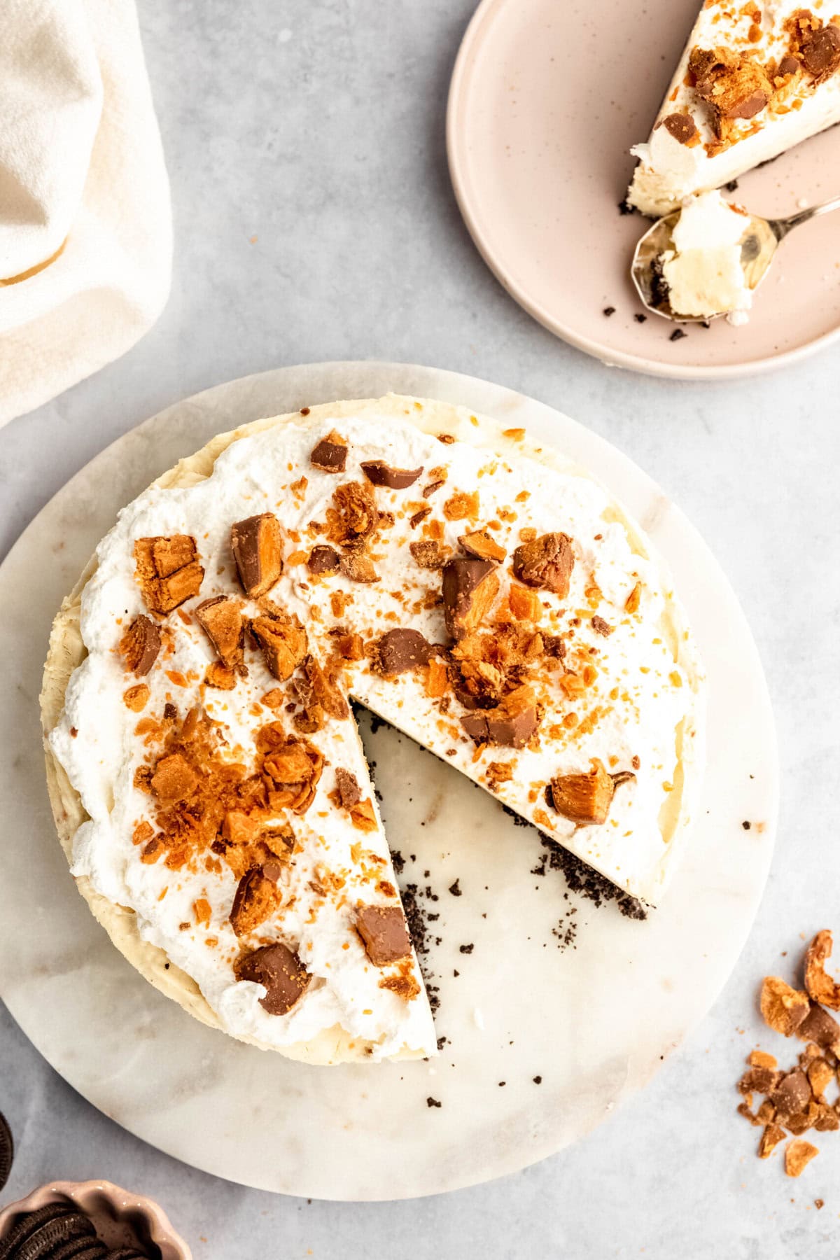 Butterfinger Pie86