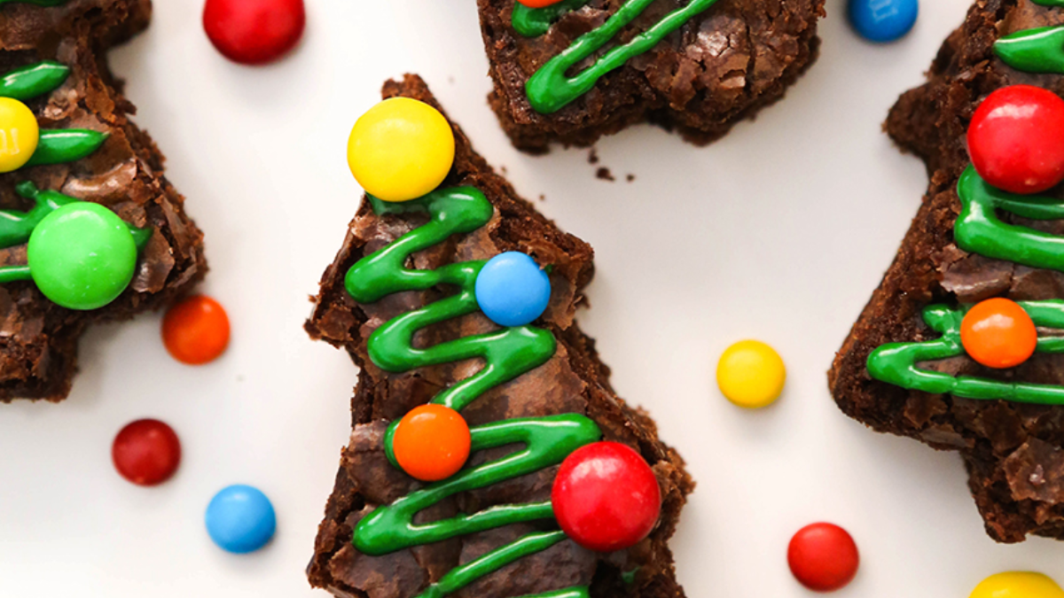 Christmas Tree Brownies. Photo credit Pip and Ebby.