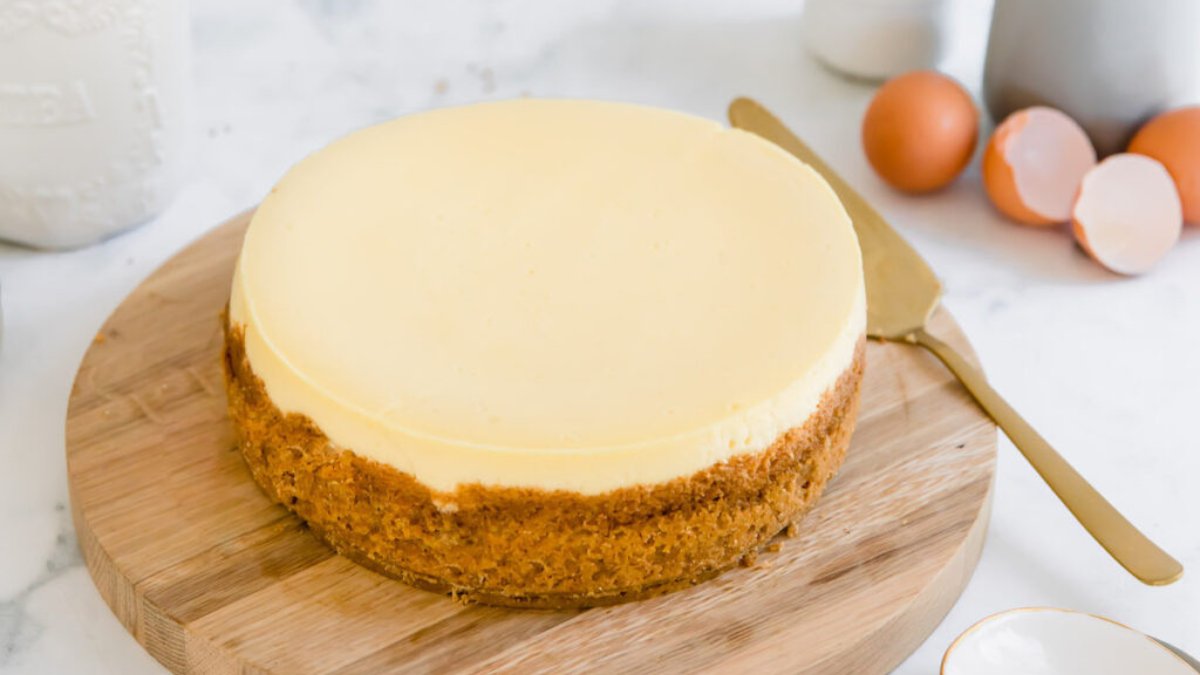 Classic New York Cheesecake (No Water Bath!). Photo credit Best Desserts.