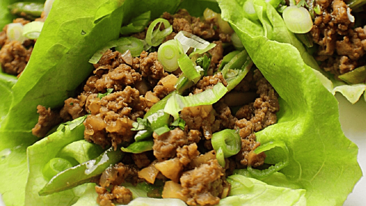 Ground Turkey Lettuce Wrap Recipe. Photo credit Lauren's Latest.