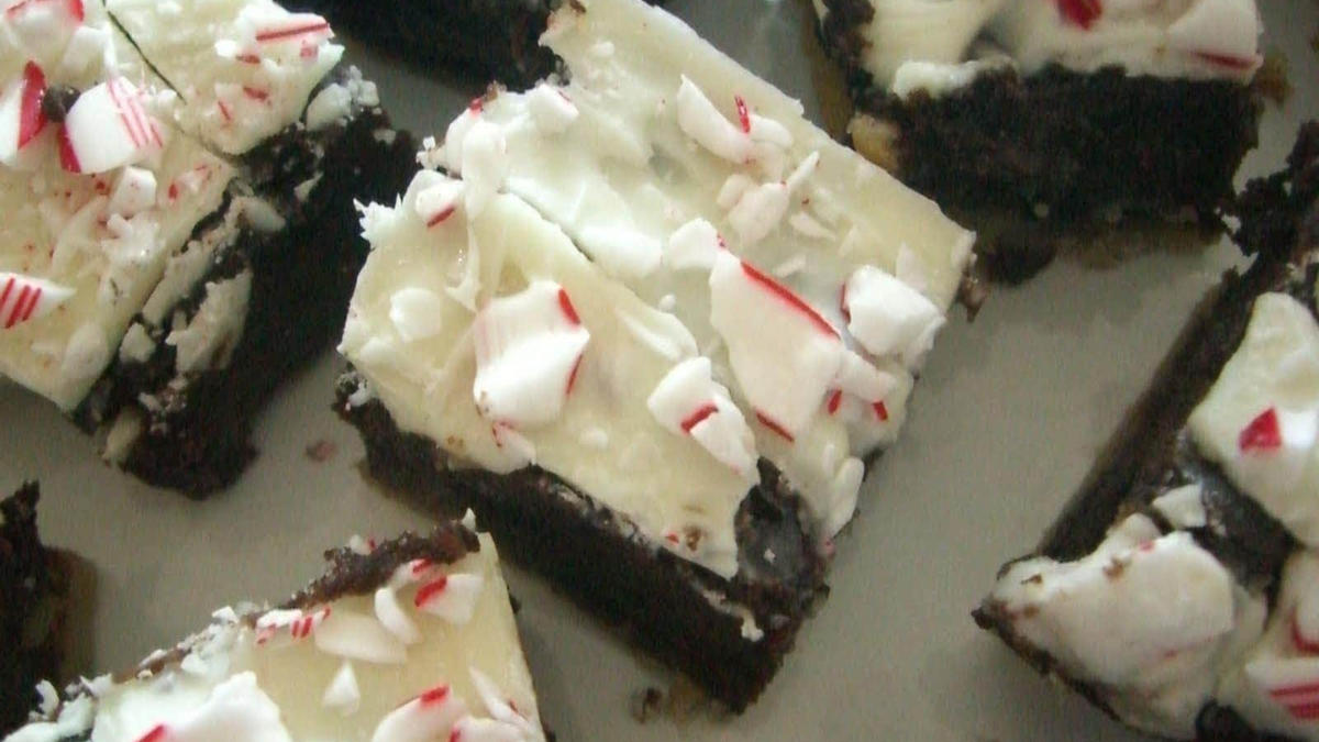 Layered Chocolate Peppermint Bars. Photo credit Lauren's Latest.