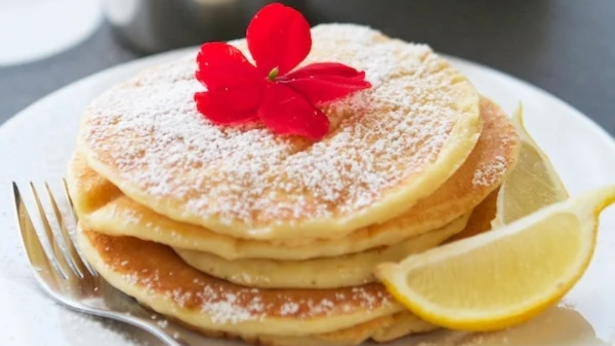 Lemon Ricotta Pancakes (Easy + Quick). Photo credit Lauren's Latest.