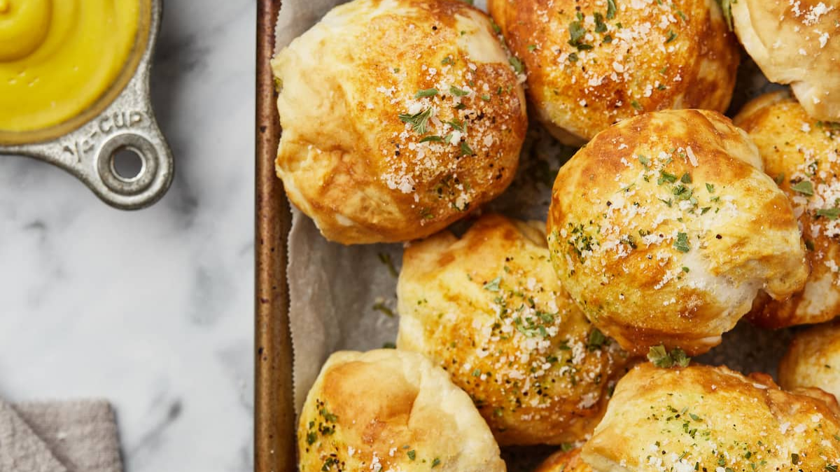 Parmesan Pretzel Bites. Photo credit Lauren's Latest.