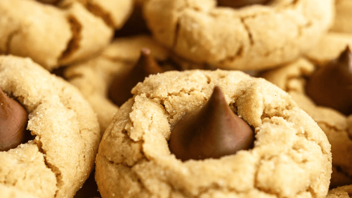 Peanut Butter Blossoms Recipe. Photo credit Lauren's Latest.