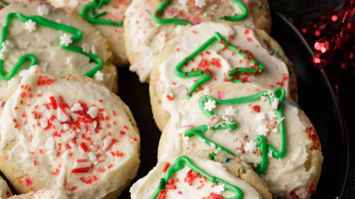 Simple To Make Christmas Sprinkle Cookies. Photo credit Butter and Baggage.