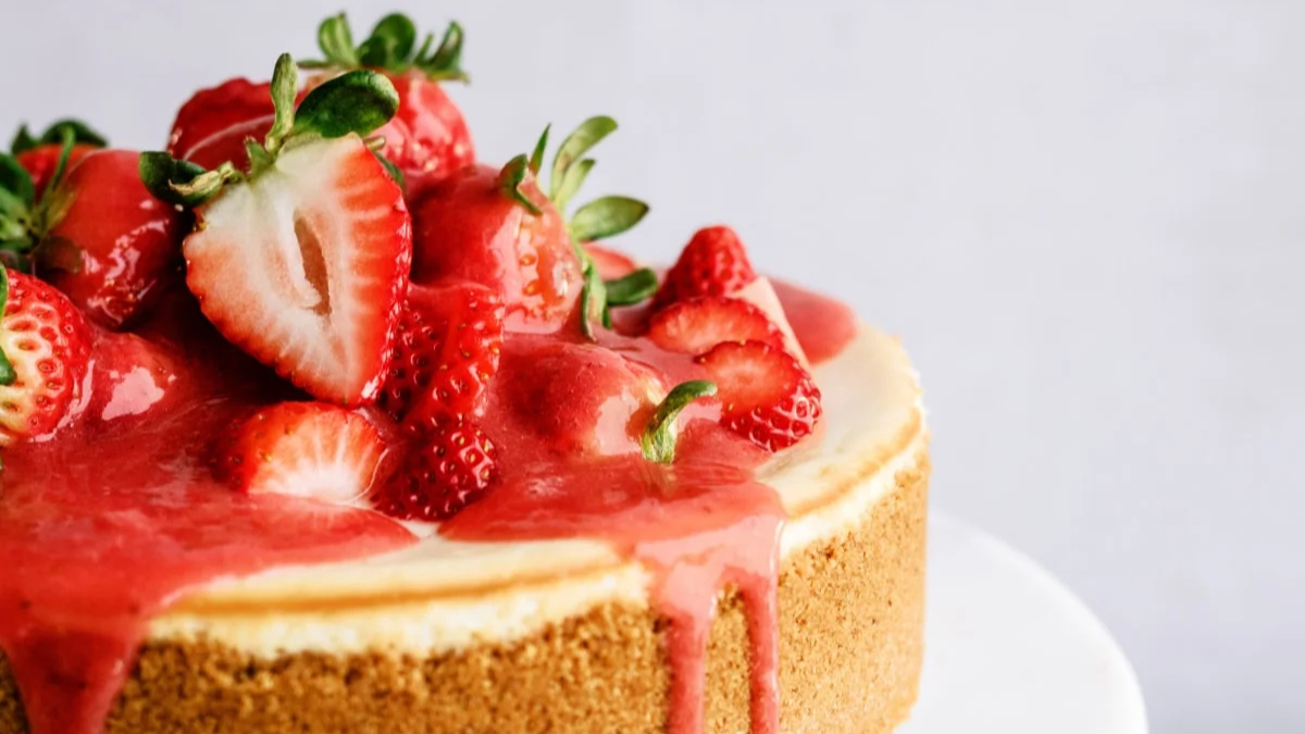 The Best Strawberry Cheesecake Recipe