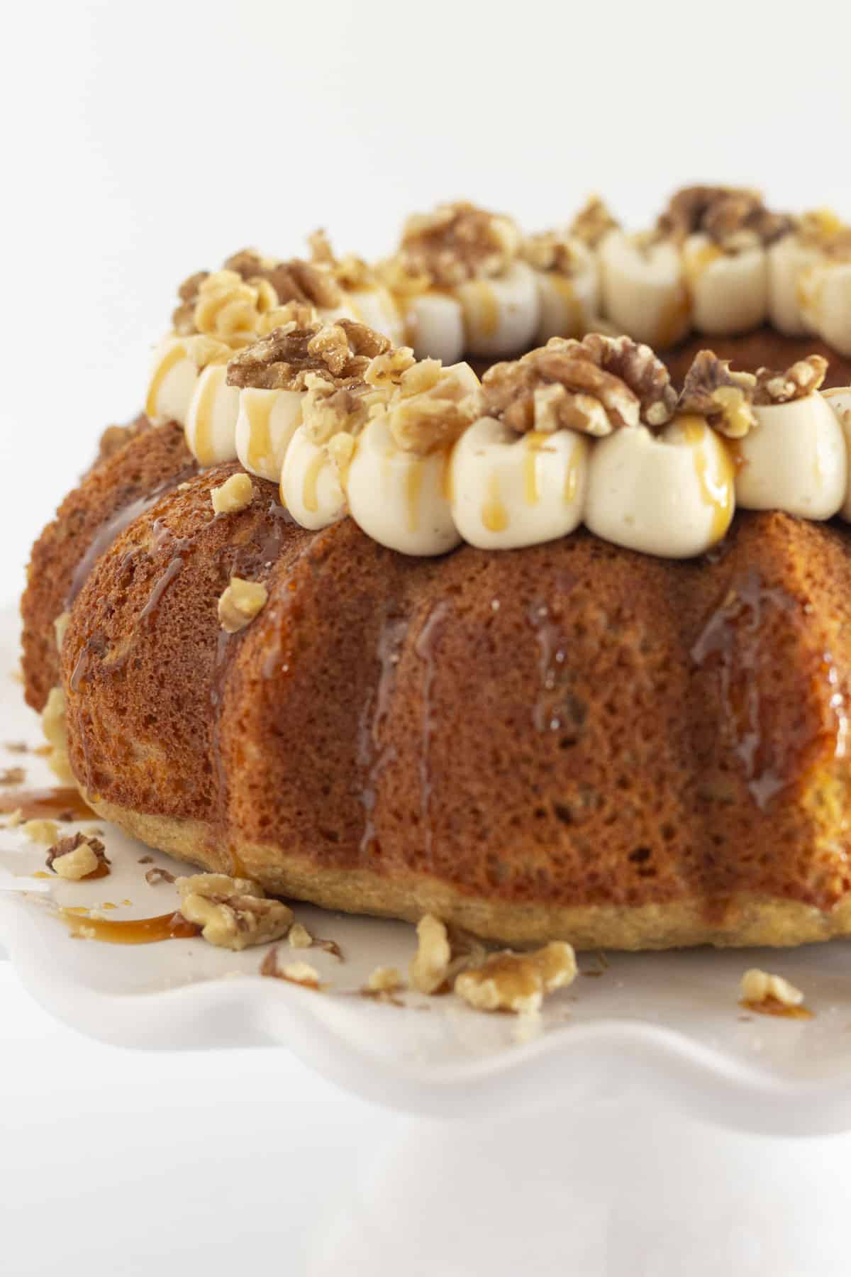 banana walnut cake hero3