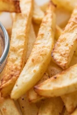 Air Fryer French Fries (Super Easy!). Photo credit Lauren's Latest.
