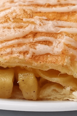 Apple Turnover (Easy!!). Photo credit Lauren's Latest.