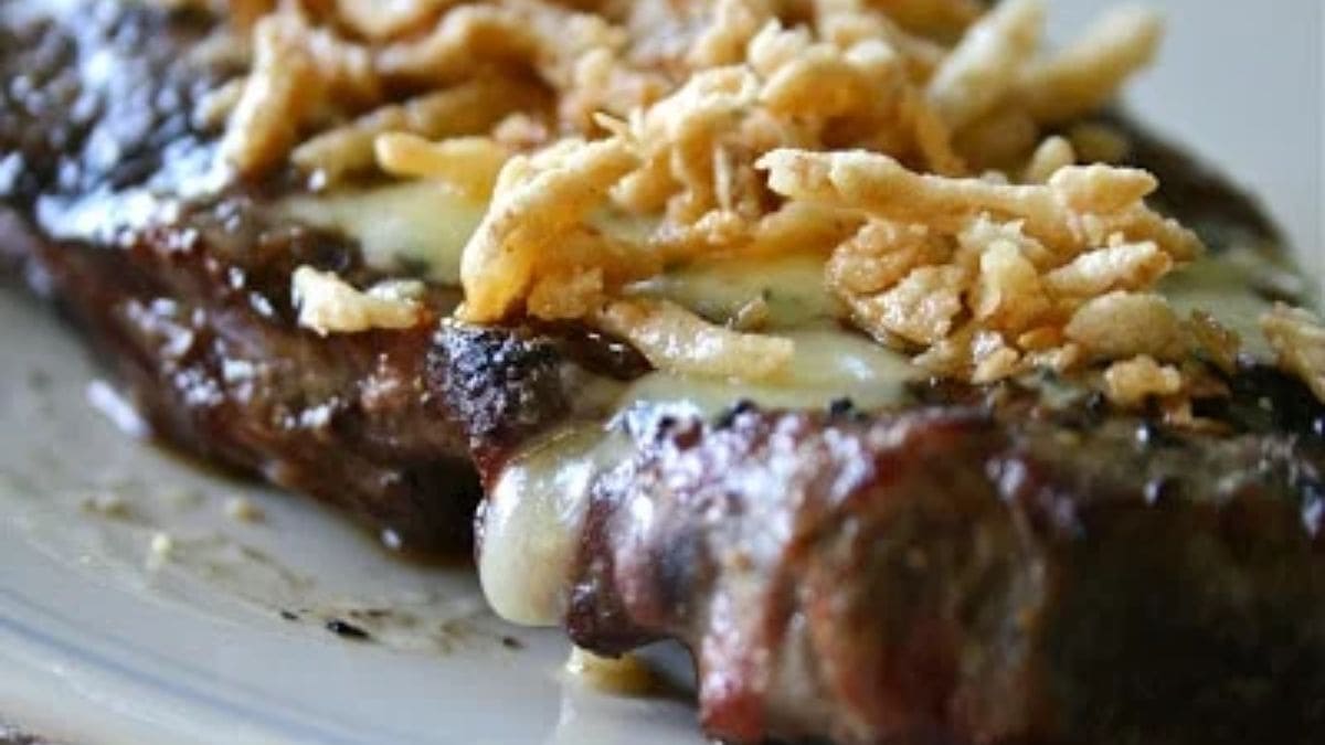 Blue Cheese Steak Recipe With Fried Onions. Photo credit Lauren's Latest.