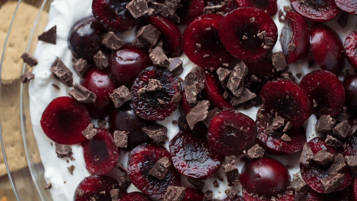 Chocolate Cherry Cheesecake Dip. Photo credit Lauren's Latest.