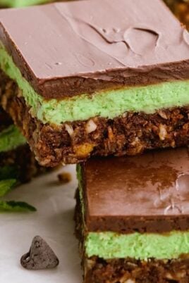Chocolate Mint Nanaimo Bars. Photo credit Lauren's Latest.