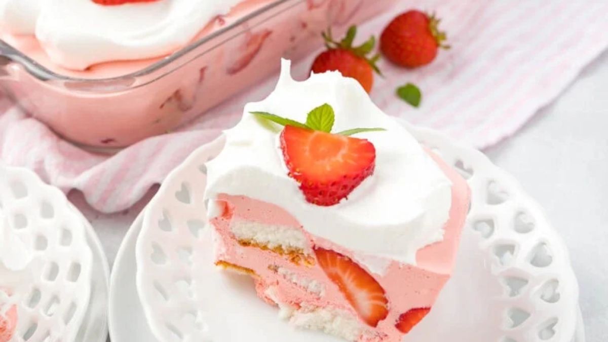 Dreamy No Bake Strawberry Angel Food Cake. Photo credit Intentional Hospitality.